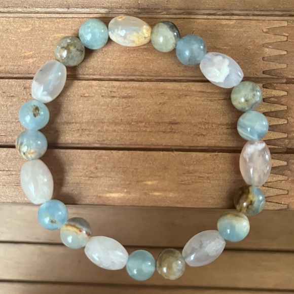 Flower Agate With Blue Calcite Natural Stone Crystal 8mm Beaded Stretch Bracelet - Picture 3 of 7